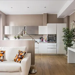Appartamento Porta Romana Modern And Cosy, Milano